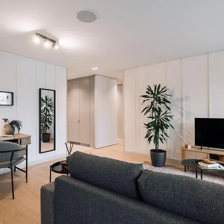 Abano - 2 Bedroom And Pool In Avenidas Novas