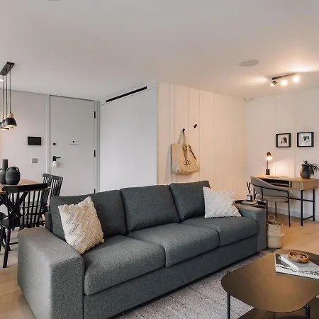 Abano - 2 Bedroom And Pool In Avenidas Novas