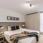 Abano - 2 Bedroom And Pool In Avenidas Novas Lizbona